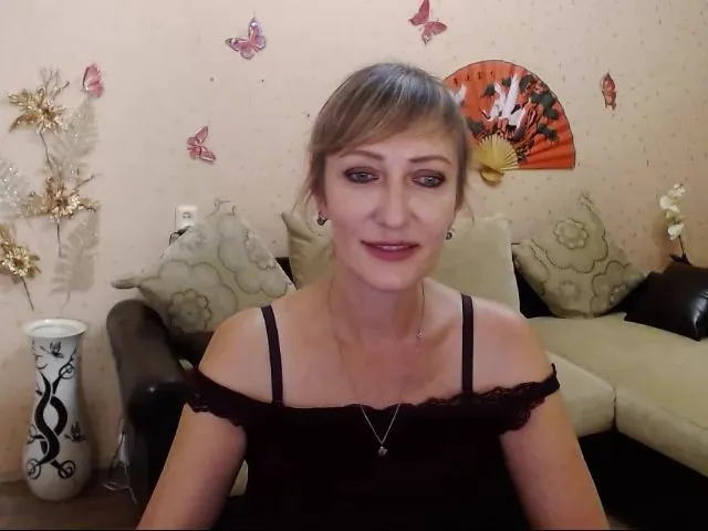 Live sex webcam photo for AvadSusanna #261445222