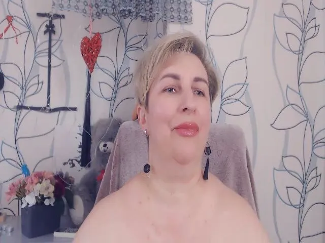 Live sex webcam photo for DepravedMadam #252754459