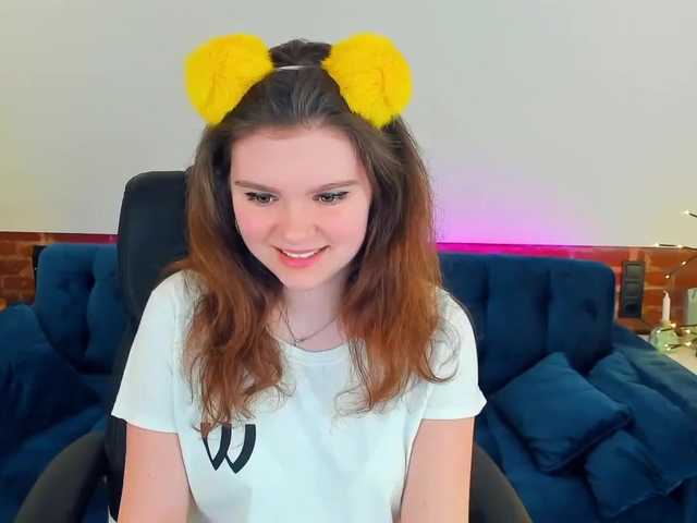 Live sex webcam photo for EliRoks #241367682