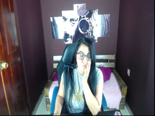 Live sex webcam photo for Hana_cute #265241627