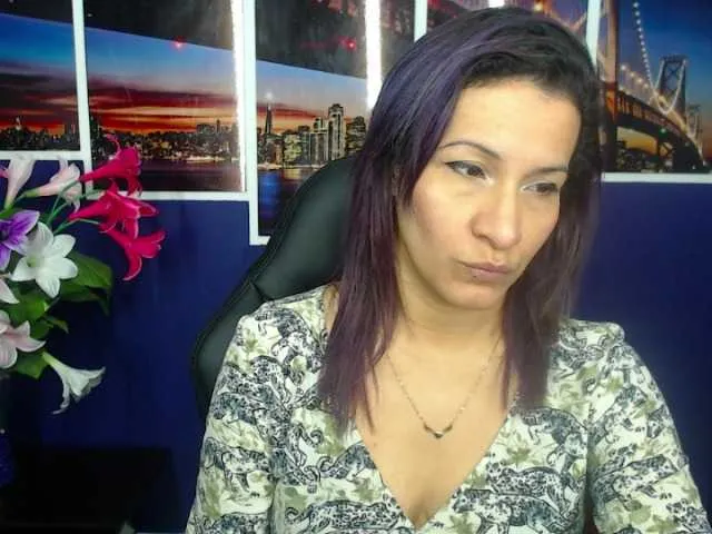 Live sex webcam photo for INFERNALSEXX #258785253