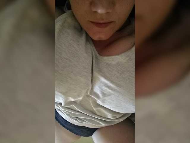 Live sex webcam photo for Milana18Mav #244184676