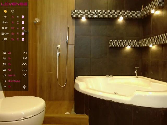 Live sex webcam photo for adison_vera #260179076