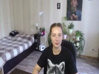 Live sex webcam photo for Emi_lywild #252143095