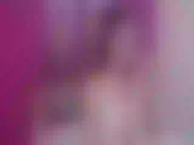 Live sex webcam photo for BustyxxHelen #255846207