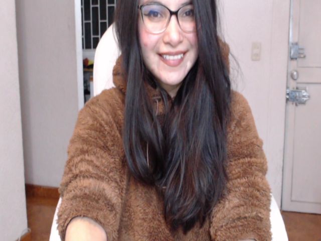 Live sex webcam photo for Tiny_Caroline #253340906