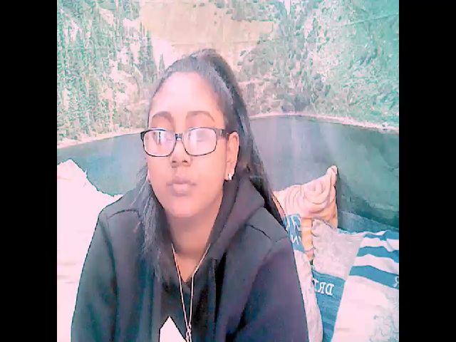 Live sex webcam photo for indianruby99 #258966632