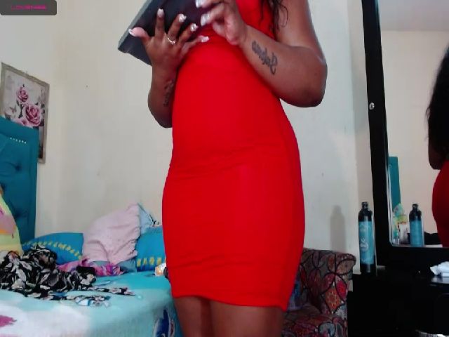 Live sex webcam photo for Lily_Baudinx #264182322