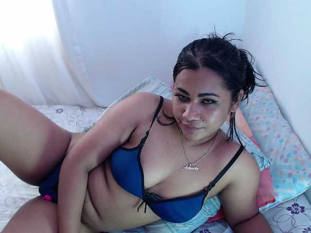 Live sex webcam photo for zoedirty #242948458