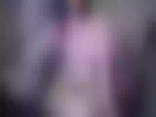 Live sex webcam photo for Azucenaxxxgp #260075787