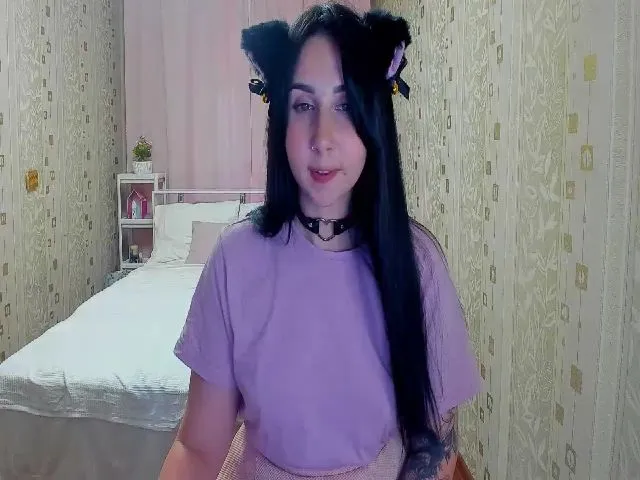 Live sex webcam photo for KipaHimari #261432558
