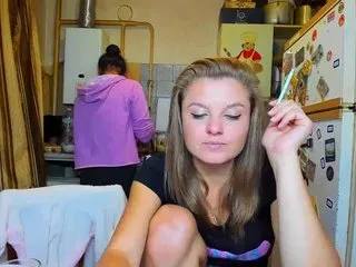 Live sex webcam photo for karolina1908 #240608481
