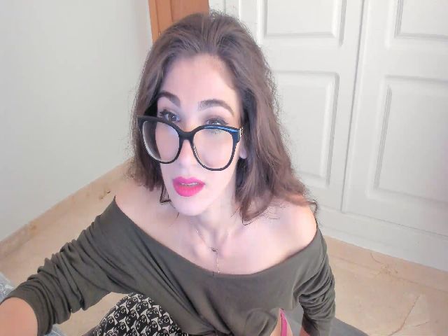 Live sex webcam photo for LivM_ #252764251