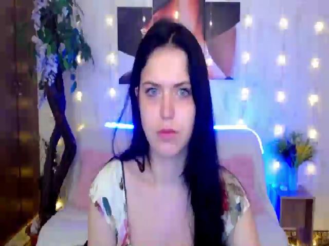 Live sex webcam photo for Antonia_W_ #261094443