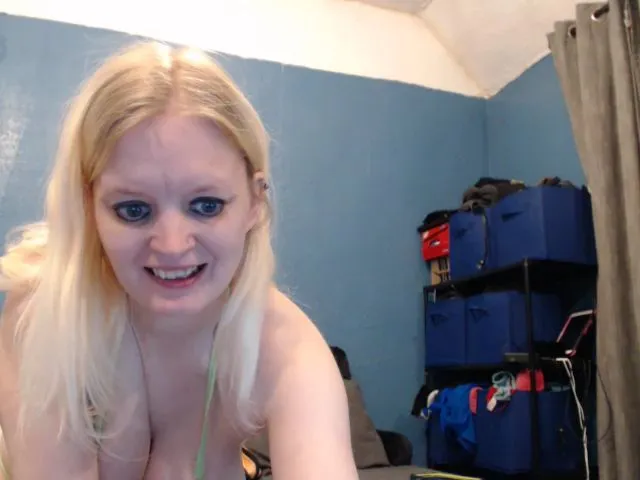 Live sex webcam photo for SexxySouthern #264459360