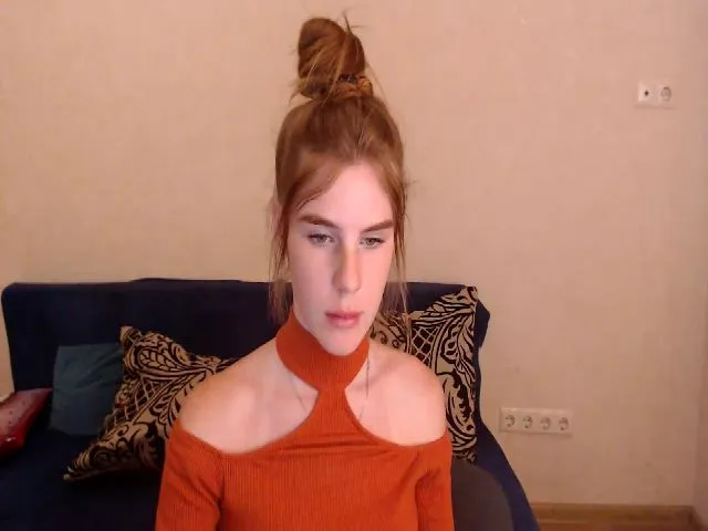 Live sex webcam photo for Vesnyshka #257763601