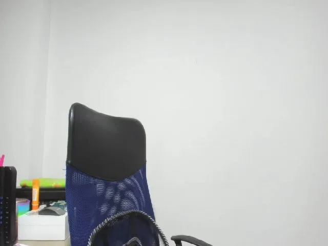 Live sex webcam photo for Wondertitsxxx #261193201