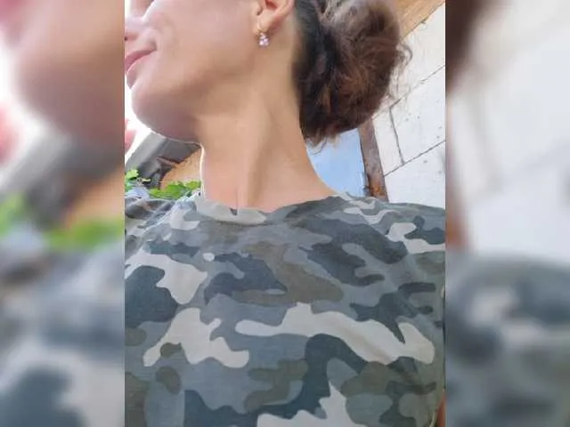 Live sex webcam photo for Squirt-Plesur #251102192