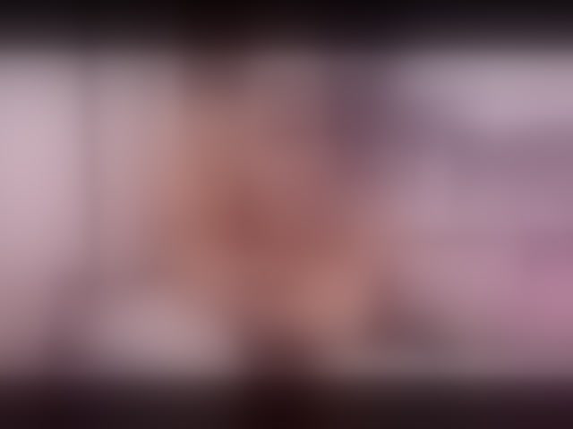 Live sex webcam photo for RoyalAlexisX #260311122