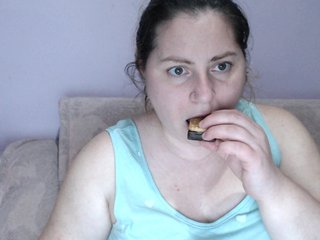 Live sex webcam photo for candycream74 #240722375