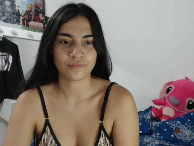 Live sex webcam photo for zendayasexxx #257878011