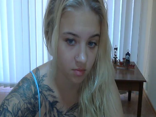 Live sex webcam photo for KalipsoHun #254463392