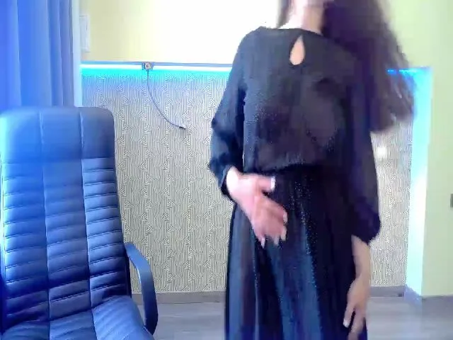 Live sex webcam photo for VictoriaFae #257487485