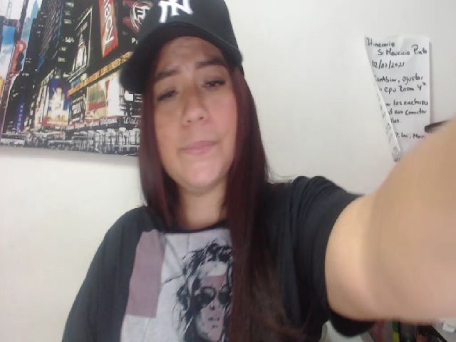 Live sex webcam photo for Shanel_bigass #253823030