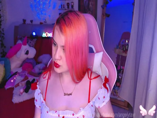 Live sex webcam photo for Angelytaxx #255811997