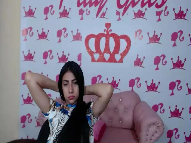 Live sex webcam photo for Naughtty_Doll #264275826