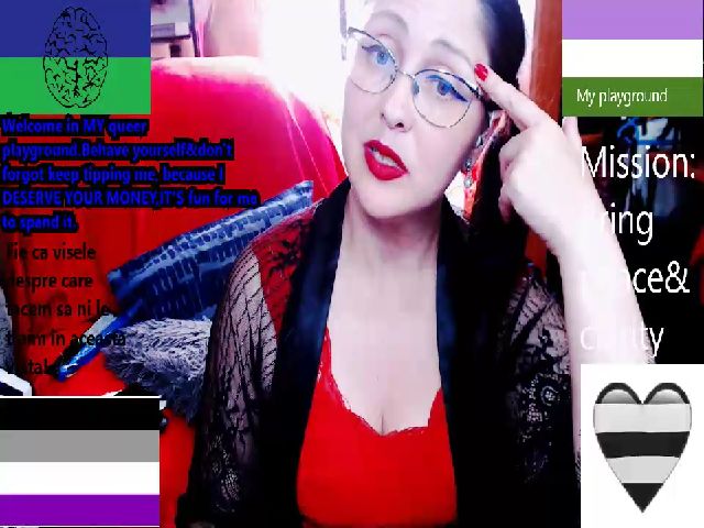 Live sex webcam photo for ImperatrizaS #261251517