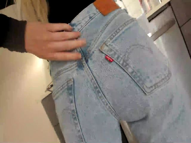 Live sex webcam photo for Mollyboots #263952058