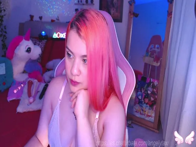 Live sex webcam photo for Angelytaxx #255472992
