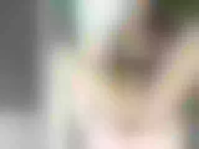 Live sex webcam photo for AiriKim #259639722