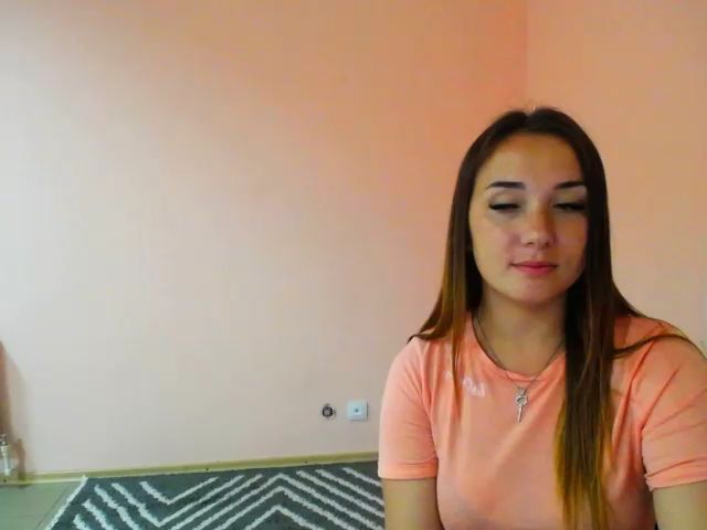 Live sex webcam photo for Candy4Love_ #264564134