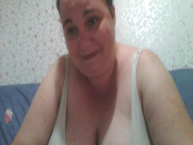 Live sex webcam photo for Clarisse121 #263077406