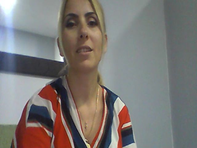 Live sex webcam photo for madamm #260134352