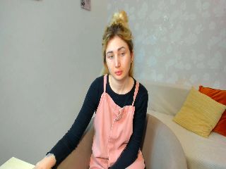 Live sex webcam photo for TabeyaLyy #251718093