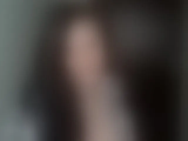 Live sex webcam photo for SexQueen1 #241132508
