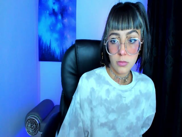 Live sex webcam photo for Angelsiinner #259932183