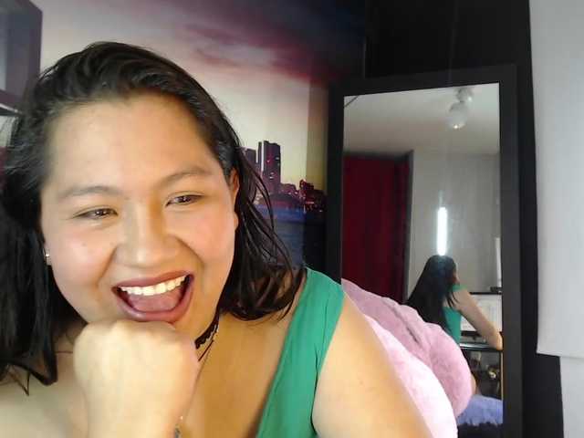 Live sex webcam photo for Allice24 #247367803