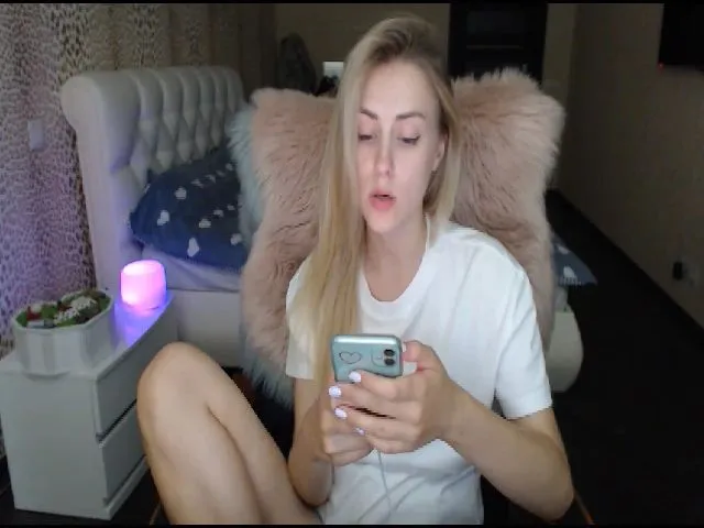 Live sex webcam photo for MissSurprice #255706942