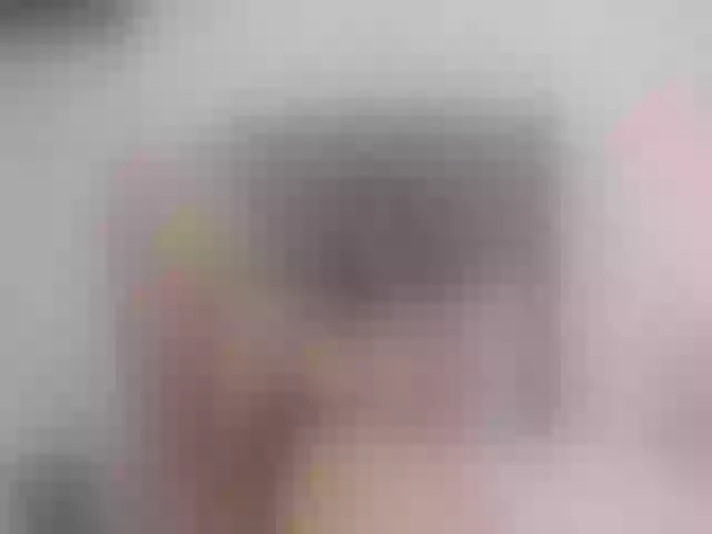 Live sex webcam photo for YoursLauren #259884953