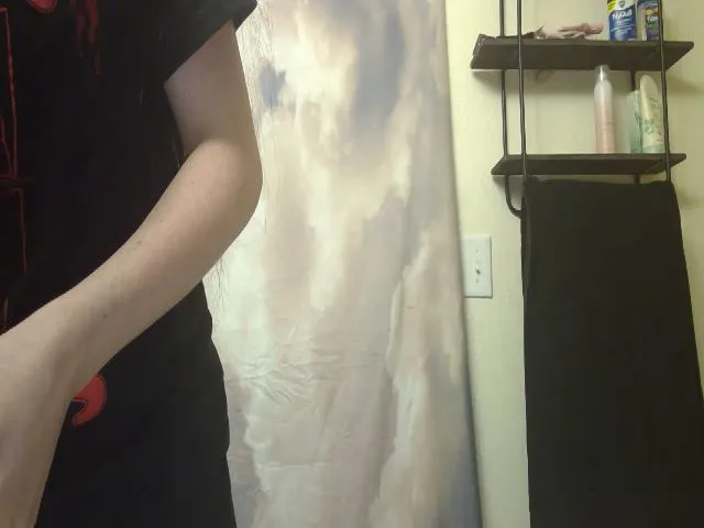 Live sex webcam photo for LilithLucid #256095977