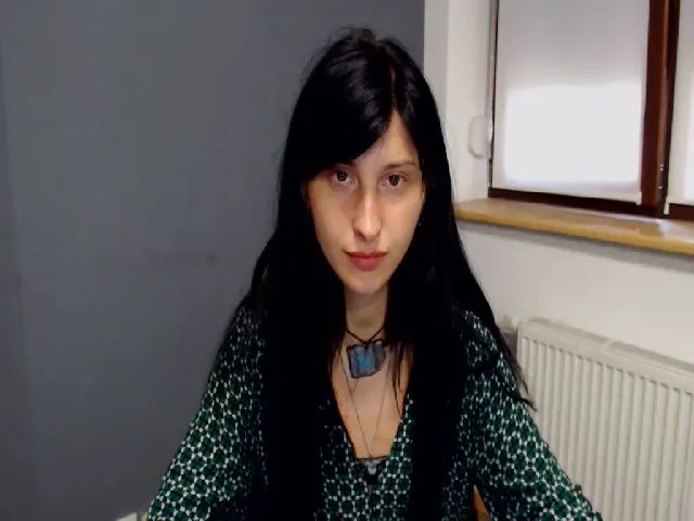 Live sex webcam photo for SnowSpacee #253747869