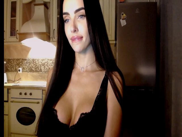 Live sex webcam photo for Bunny_jr #259492003