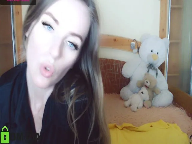 Live sex webcam photo for VitaCraft_ #261764526