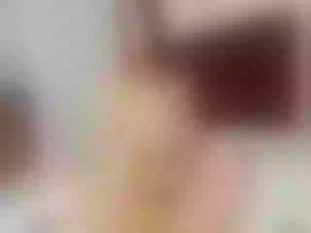 Live sex webcam photo for LittleRed2u #263504173