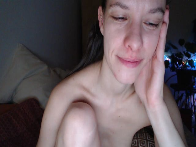 Live sex webcam photo for PetitePinkie #256553715