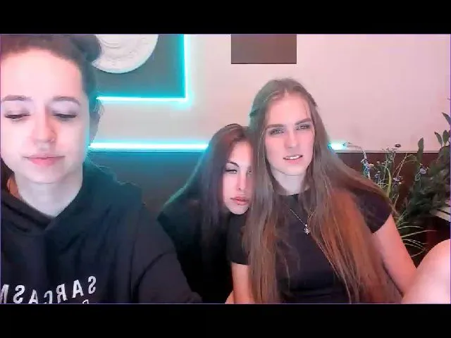 Live sex webcam photo for BeautiAmber #256726256